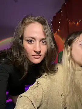 Dooubletroublee online show from 12.08.24