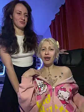 Dooubletroublee online show from 11.29.25