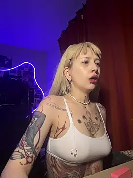 Dooubletroublee online show from 04.05.26