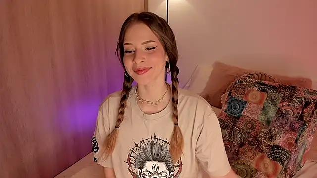 Snapshot of Lady_lacey05 chatting on 04.02.26 Lady lacey05 online show from 04.02.26