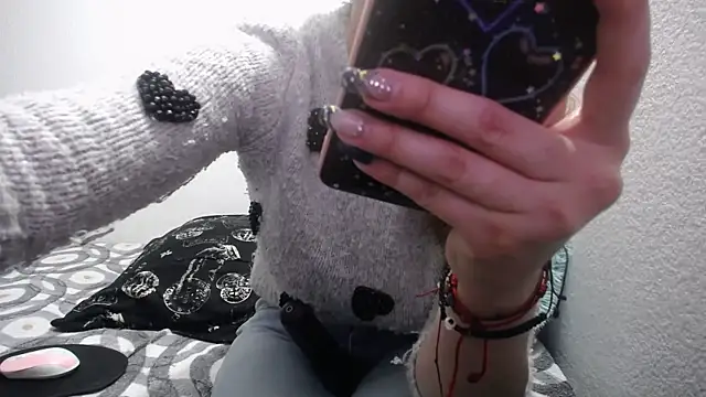 Snapshot of Luna_girlhot_ chatting on 02.11.25 Luna girlhot  online show from 02.11.25