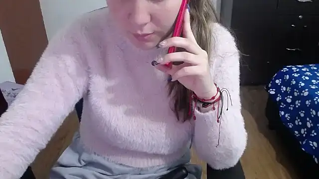 Snapshot of Luna_girlhot_ chatting on 02.21.25 Luna girlhot  online show from 02.21.25