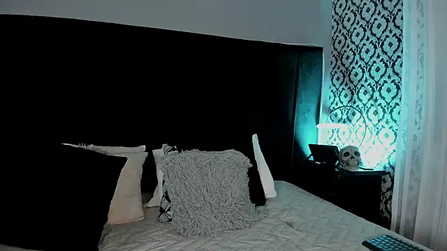 Adeelinee online show from 05.22.26