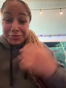 lovelymyah online show from 03.03.25