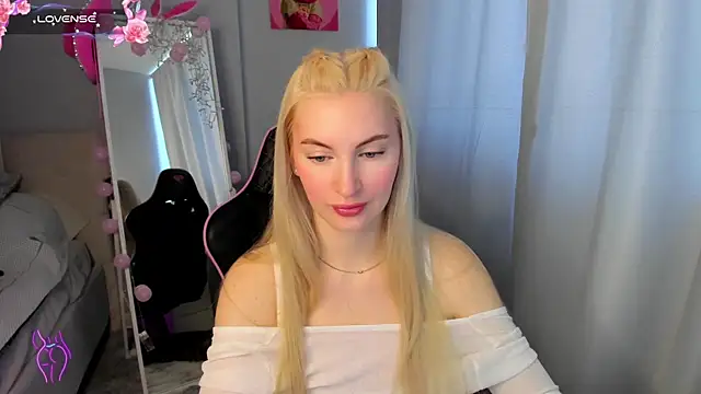 Kimmy powell online show from 06.04.26