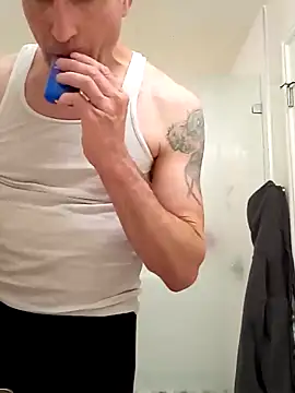 El Gizmo online show from 03.13.25