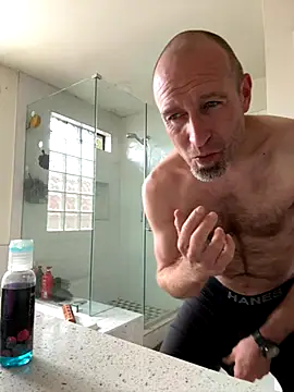 El Gizmo online show from 11.30.25