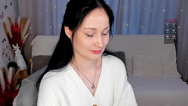 Snapshot of LisaMooore chatting on 01.11.25 LisaMooore online show from 01.11.25