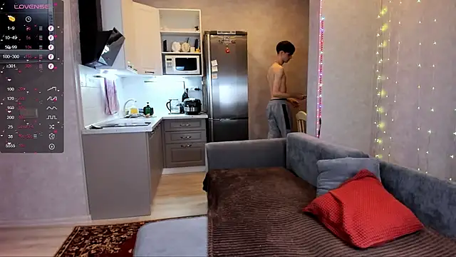Aaron Boom online show from 07.21.26