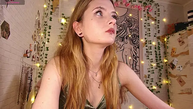 summerhazeee online show from 02.12.26