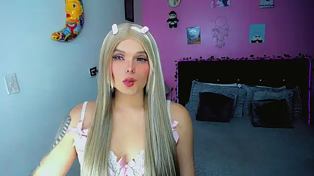 SweetKim21 online show from 04.15.26