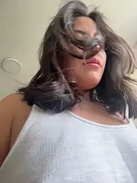 sukhakunis1 online show from 03.21.26