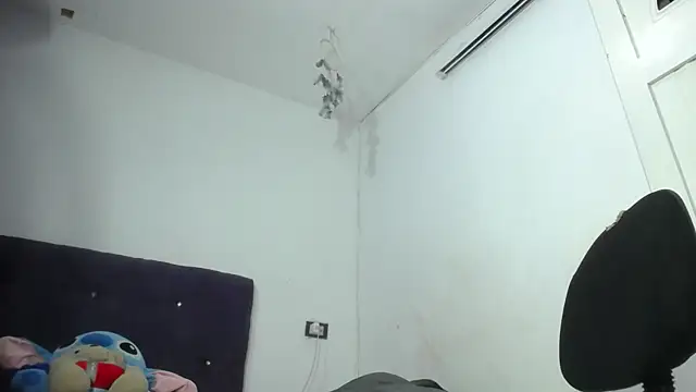 Squirter pussybomb online show from 07.24.26