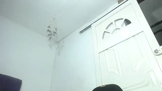 Squirter pussybomb online show from 07.26.26