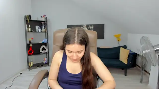 Snapshot of MelissaWiliam chatting on 12.13.24 MelissaWiliam online show from 12.13.24