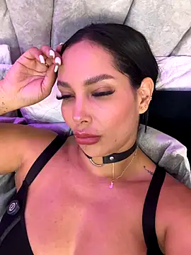 Snapshot of Dakota_diaz_ chatting on 11.19.25 Dakota diaz online show from 11.19.25