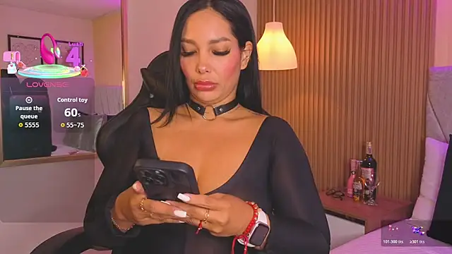 Snapshot of Dakota_diaz_ chatting on 11.27.25 Dakota diaz online show from 11.27.25