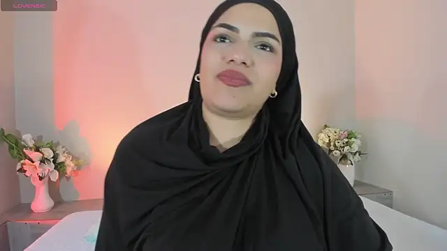 Umarani  online show from 05.19.26