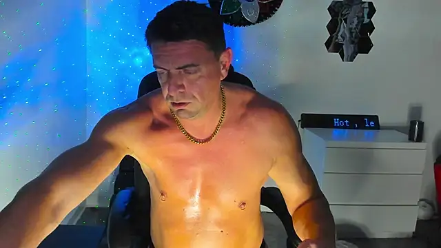 petr37pol online show from 05.13.26