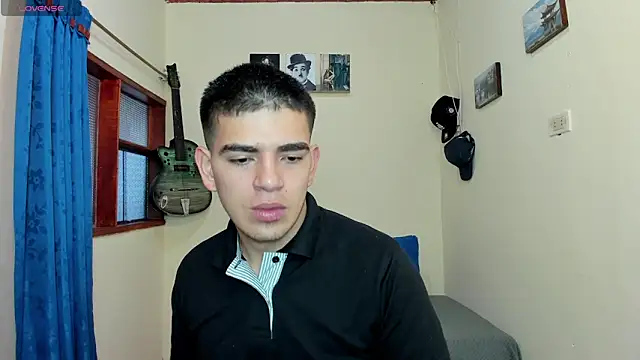 Snapshot of Ares_Johnson chatting on 01.30.25 Ares Johnson online show from 01.30.25
