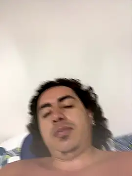 DanielGomez9 online show from 12.04.25