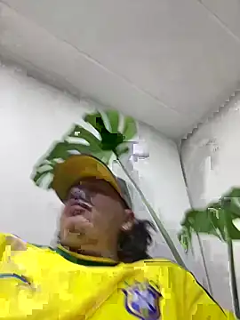 DanielGomez9 online show from 02.01.26