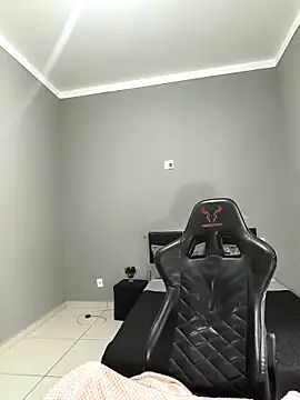 Livia Diaz online show from 04.18.26