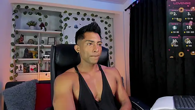 Couple muscle1 online show from 12.29.24