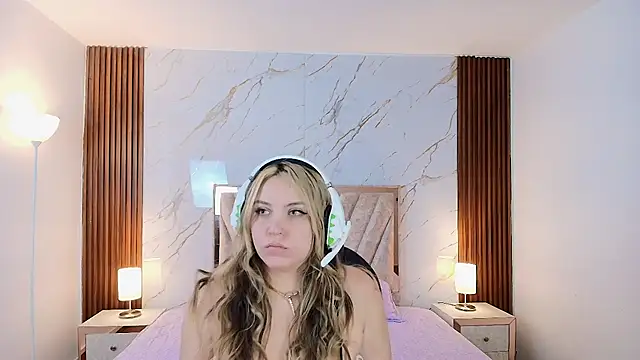 Annie mone online show from 01.08.26