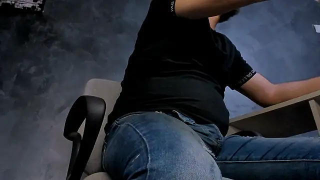 Snapshot of Master_Mark_Wayne chatting on 03.11.26 Master Mark Wayne online show from 03.11.26