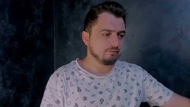 Snapshot of Master_Mark_Wayne chatting on 04.02.26 Master Mark Wayne online show from 04.02.26