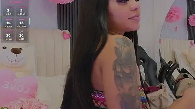 Madiee Rhea online show from 04.25.26