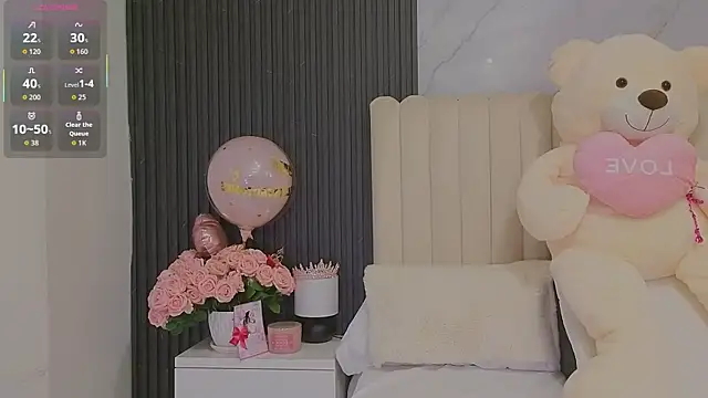 Madiee Rhea online show from 05.05.26