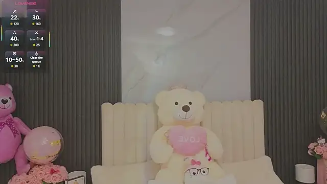 Madiee Rhea online show from 05.18.26