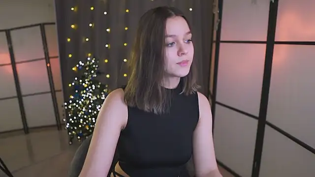 Addelin Moon online show from 01.03.25