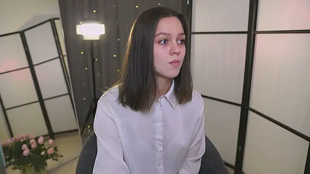 Addelin Moon online show from 03.09.25