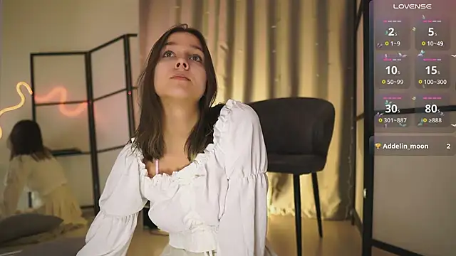 Addelin Moon online show from 03.21.25