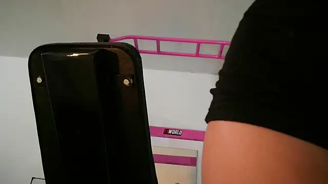 Melisa cream online show from 12.24.24