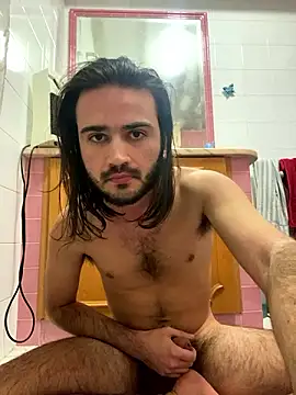 Snapshot of nibrankd chatting on 12.08.24 nibrankd online show from 12.08.24