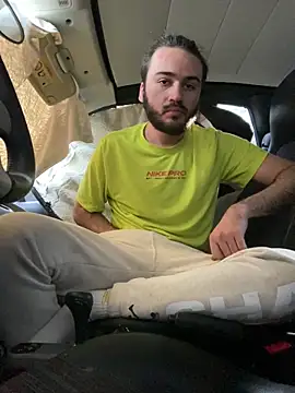 Snapshot of nibrankd chatting on 02.09.25 nibrankd online show from 02.09.25