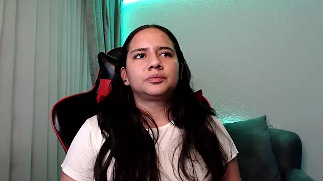 Lexyevans online show from 12.18.24