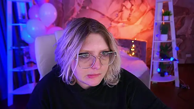 CoolTatis online show from 02.15.26