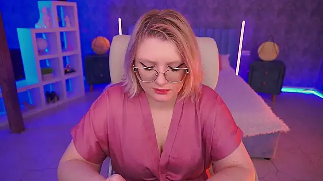 CoolTatis online show from 06.27.26