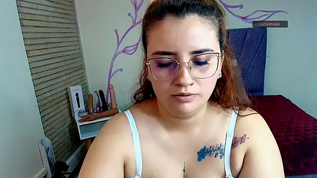 ZaraNolimits  online show from 12.02.24