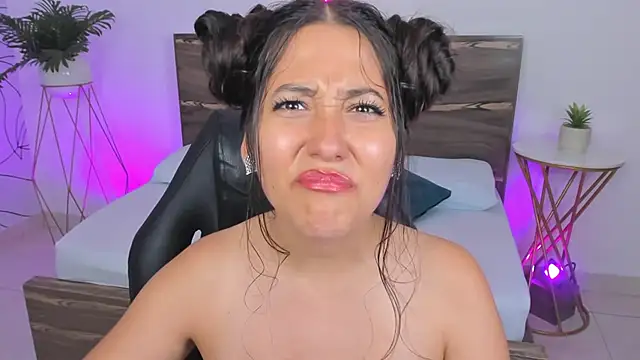 Snapshot of ivette_bocelly chatting on 01.12.25 ivette bocelly online show from 01.12.25