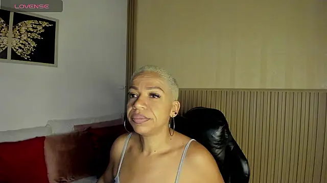 summer night  online show from 01.18.26