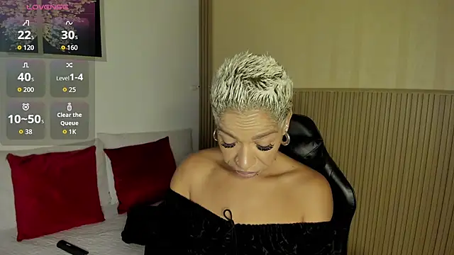 summer night  online show from 02.24.26