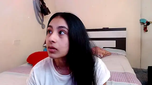 chika hellar online show from 03.18.26