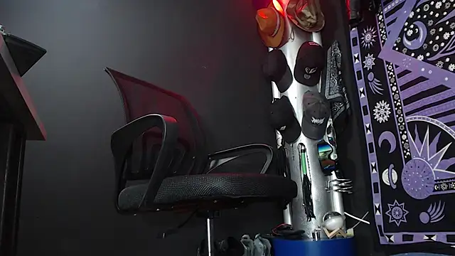 Dicaprioo  online show from 03.14.25