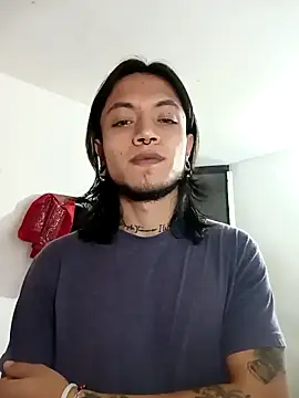 Dicaprioo  online show from 10.31.25